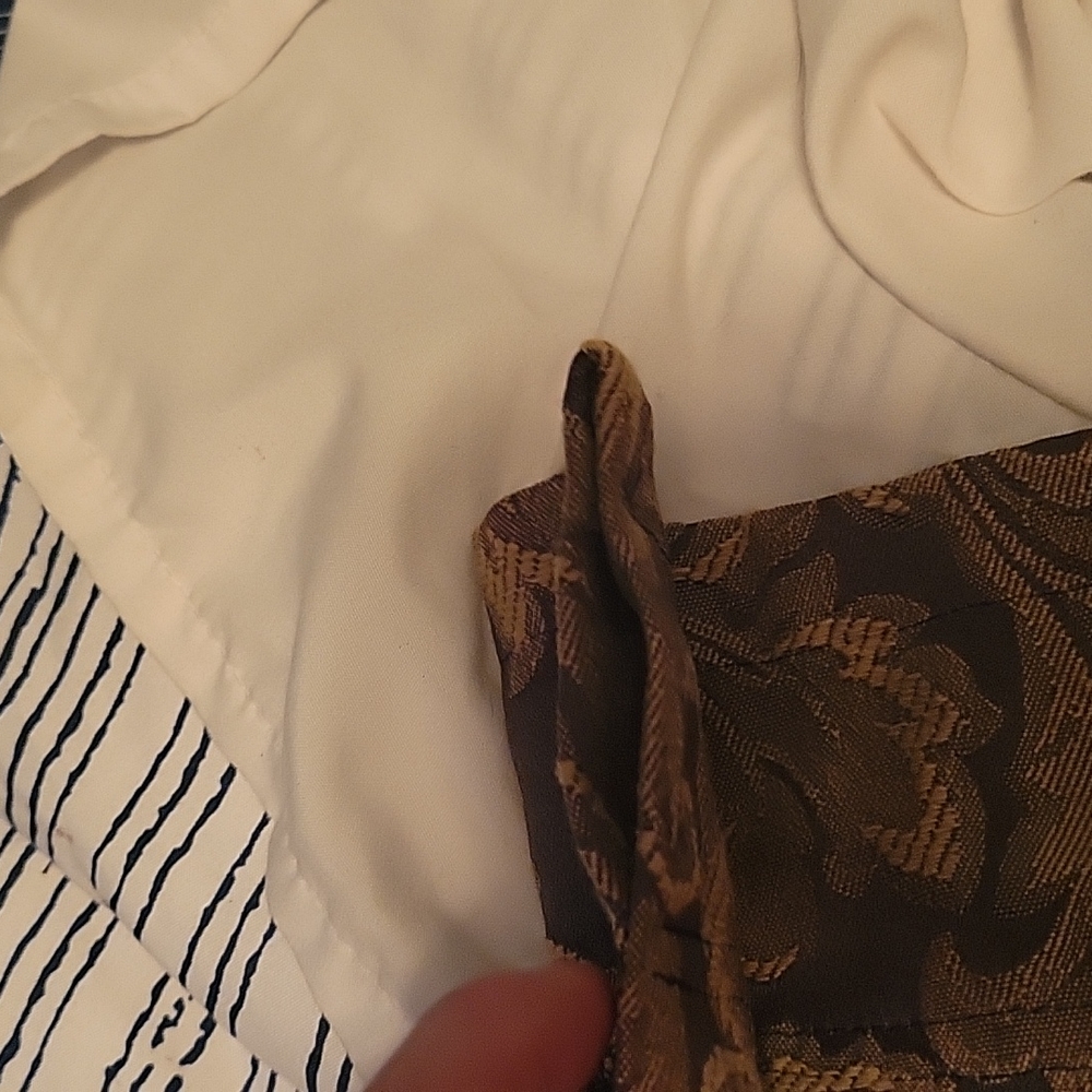 Curtain Valience - Picture 3 of 3